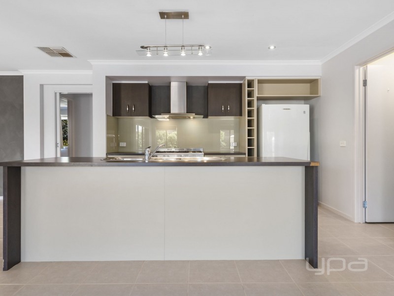 5 Ethereal Place, Kurunjang VIC 3337