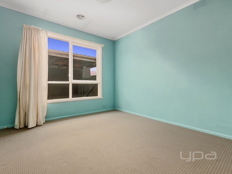 1/36 Laming Road, Deer Park VIC 3023