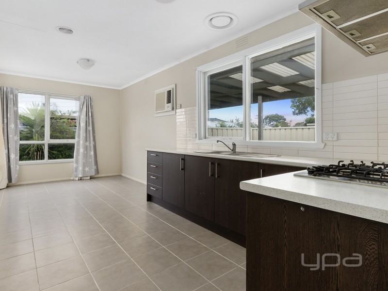 1/36 Laming Road, Deer Park VIC 3023