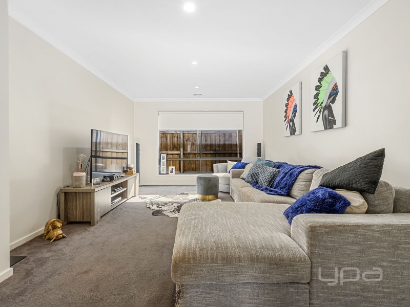 27 Drever Place, Maddingley VIC 3340