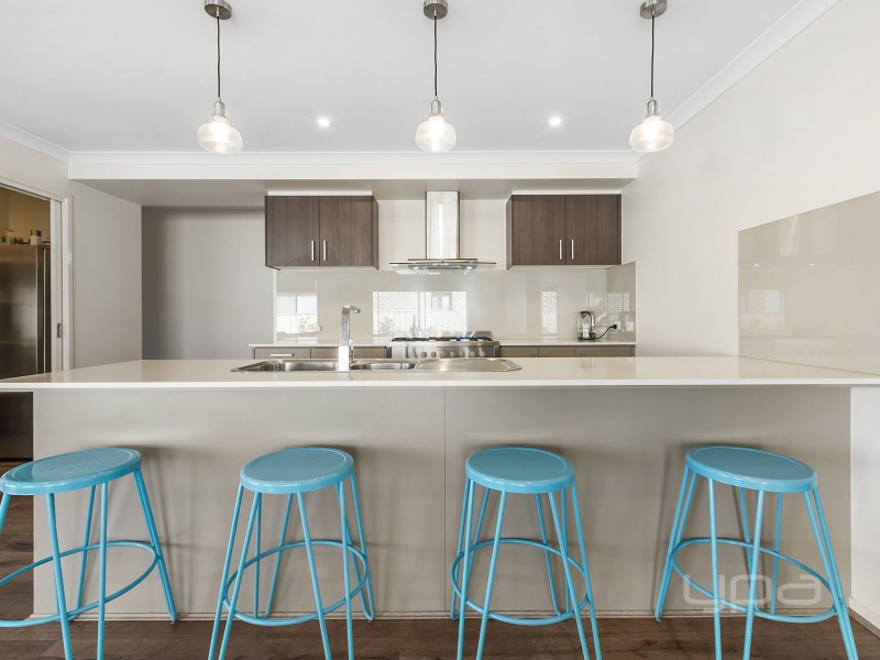 27 Drever Place, Maddingley VIC 3340