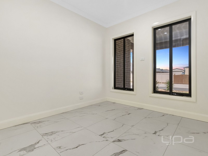 5 Lucerne Way, Darley VIC 3340