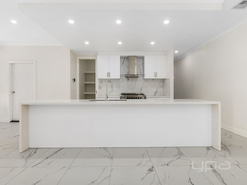 5 Lucerne Way, Darley VIC 3340