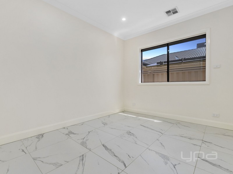 5 Lucerne Way, Darley VIC 3340