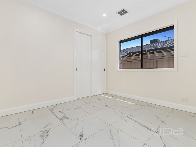 5 Lucerne Way, Darley VIC 3340