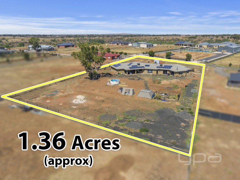 4 Pelican Point, Hopetoun Park VIC 3340