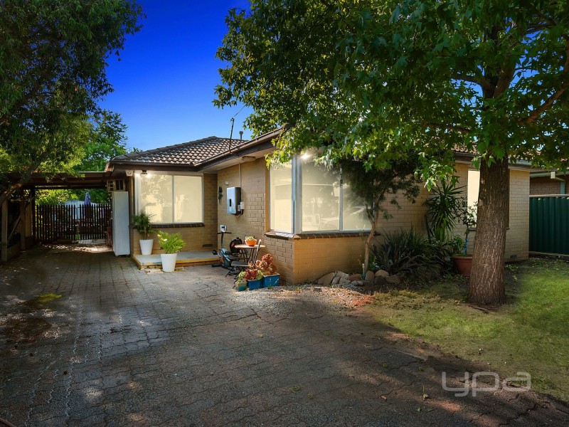 20 Mathews Street, Melton South VIC 3338