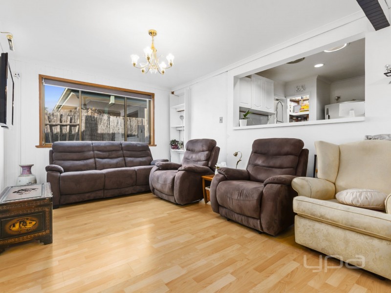 20 Mathews Street, Melton South VIC 3338