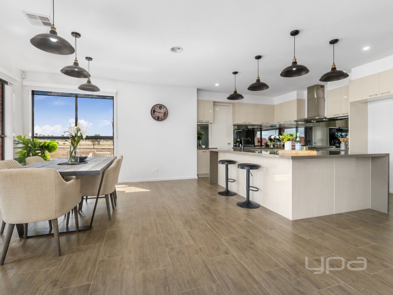 25 View Gully Road, Hopetoun Park VIC 3340