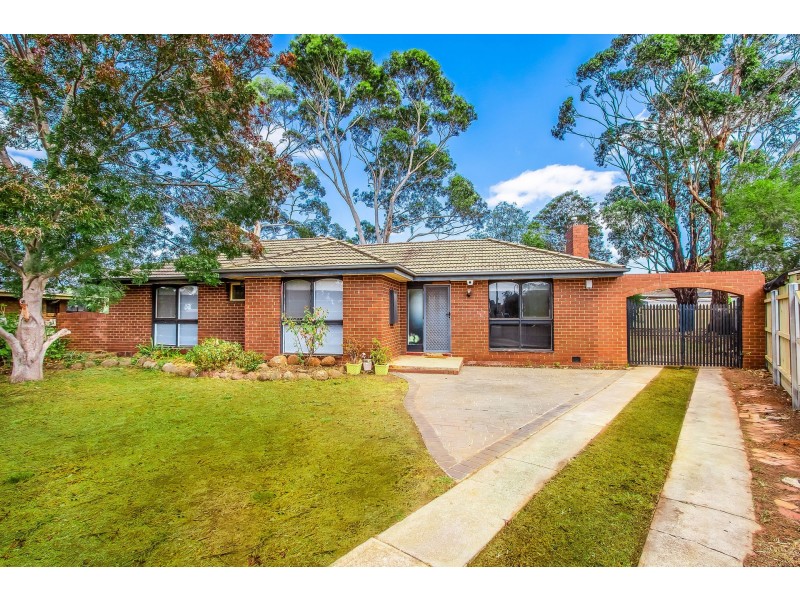 8 Vasey Court, Melton South VIC 3338