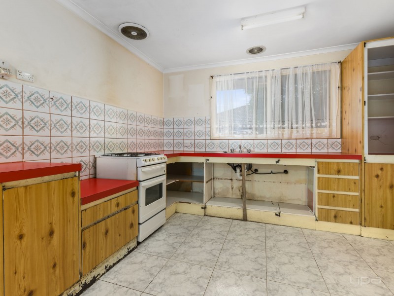 30 Morris Street, Melton South VIC 3338