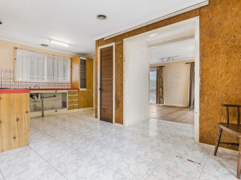 30 Morris Street, Melton South VIC 3338