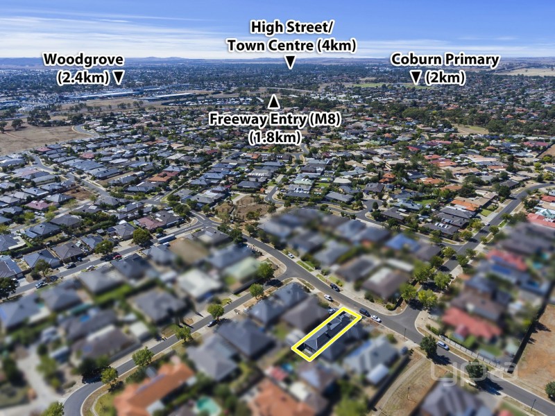 2/19 Brookfield Avenue, Brookfield VIC 3338