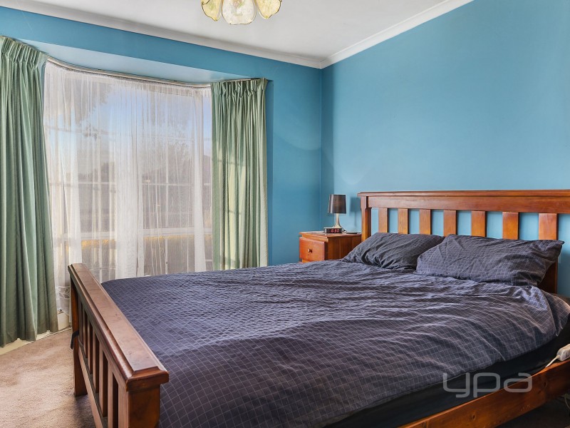 11 Lagarna Drive, Kurunjang VIC 3337