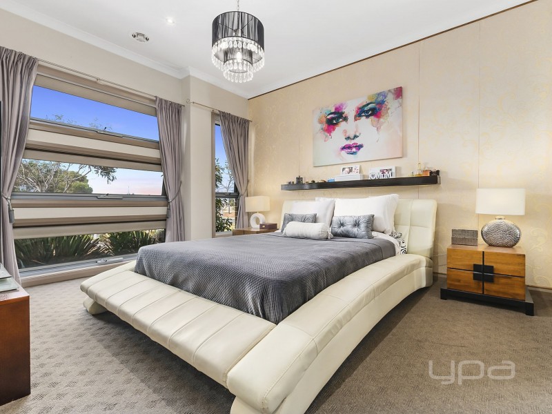 18 Pittos Avenue, Brookfield VIC 3338