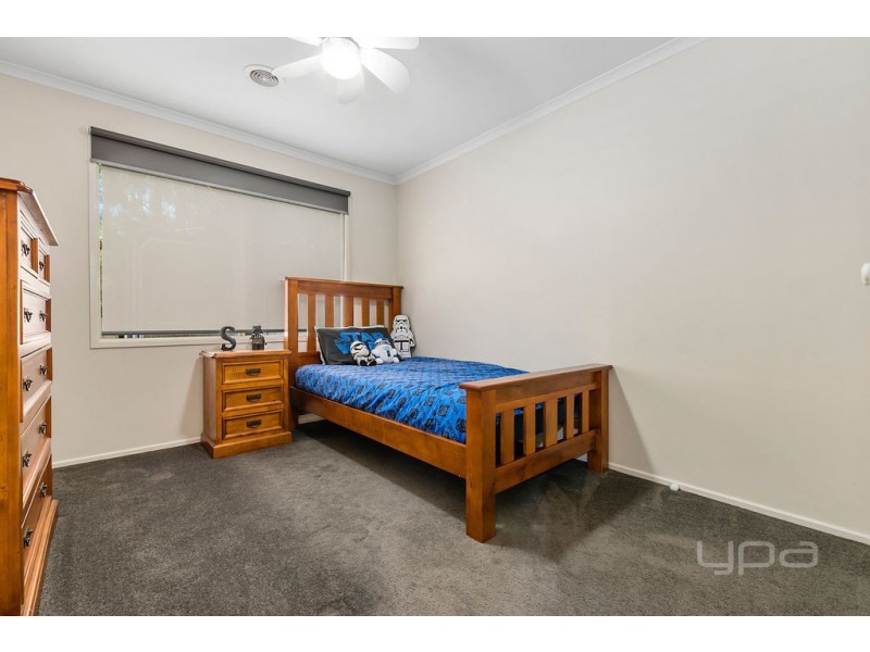 43 Lagarna Drive, Kurunjang VIC 3337