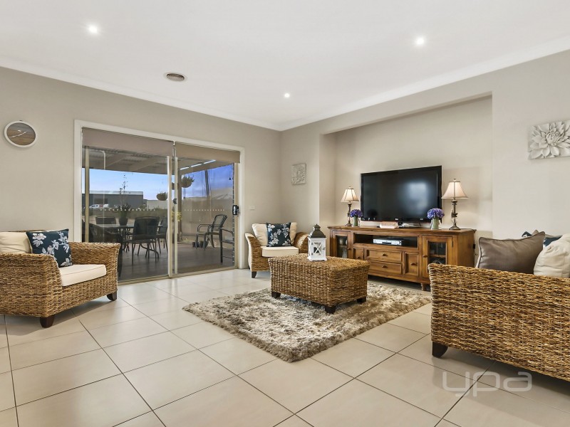 63 Riverview Drive, Hopetoun Park VIC 3340