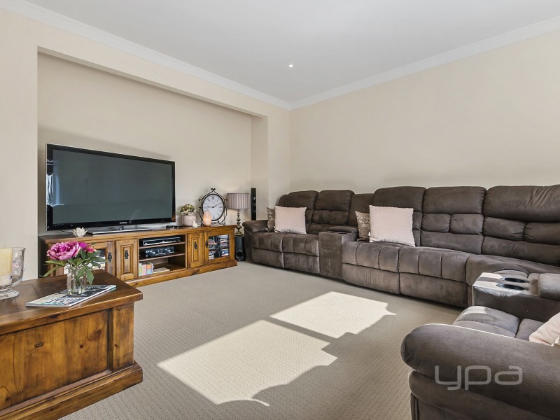 63 Riverview Drive, Hopetoun Park VIC 3340