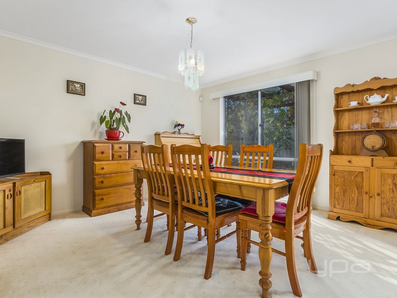 12  McIvor Court, Melton West VIC 3337