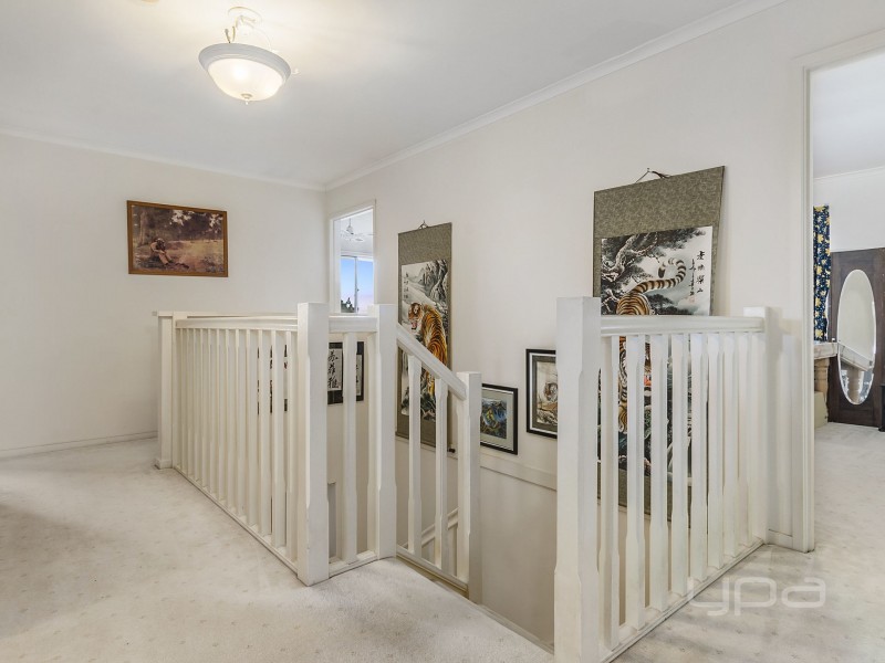 12  McIvor Court, Melton West VIC 3337