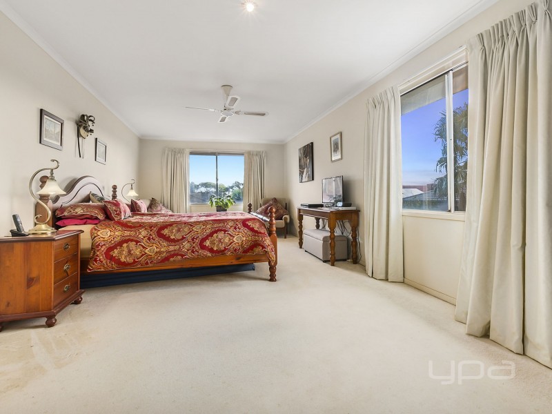 12  McIvor Court, Melton West VIC 3337