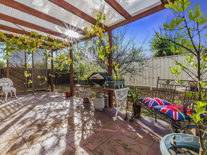 12  McIvor Court, Melton West VIC 3337