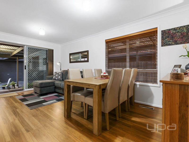 35  Marina Drive, Melton VIC 3337