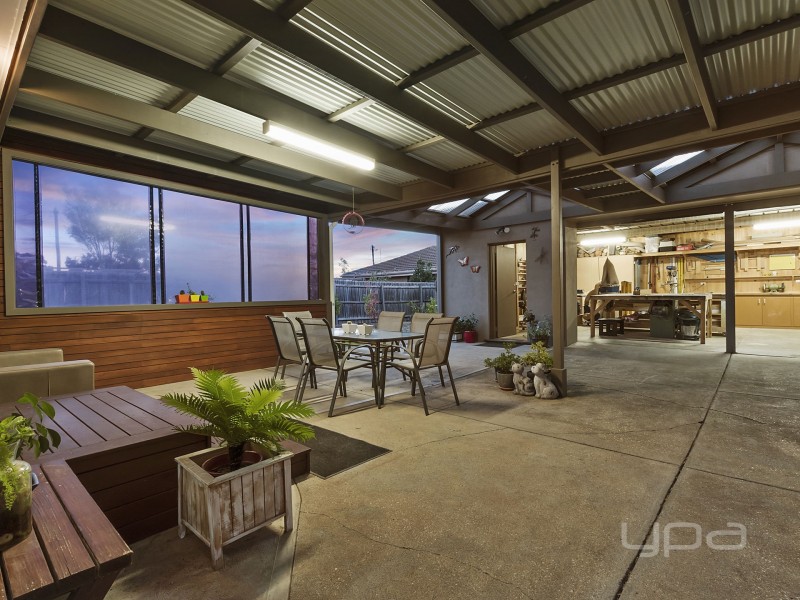 35  Marina Drive, Melton VIC 3337