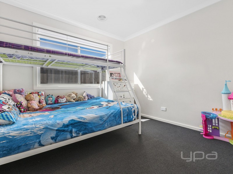 205 James Melrose Drive, Brookfield VIC 3338