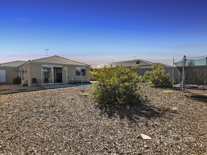 205 James Melrose Drive, Brookfield VIC 3338