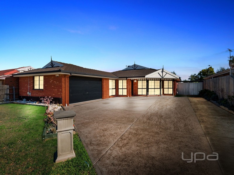 3 Benjamin Court, Kurunjang VIC 3337