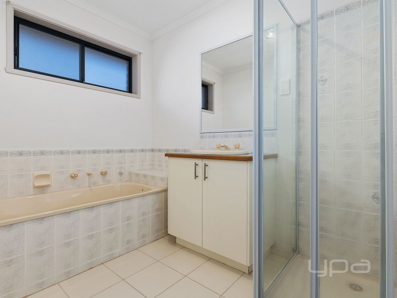 3 Benjamin Court, Kurunjang VIC 3337