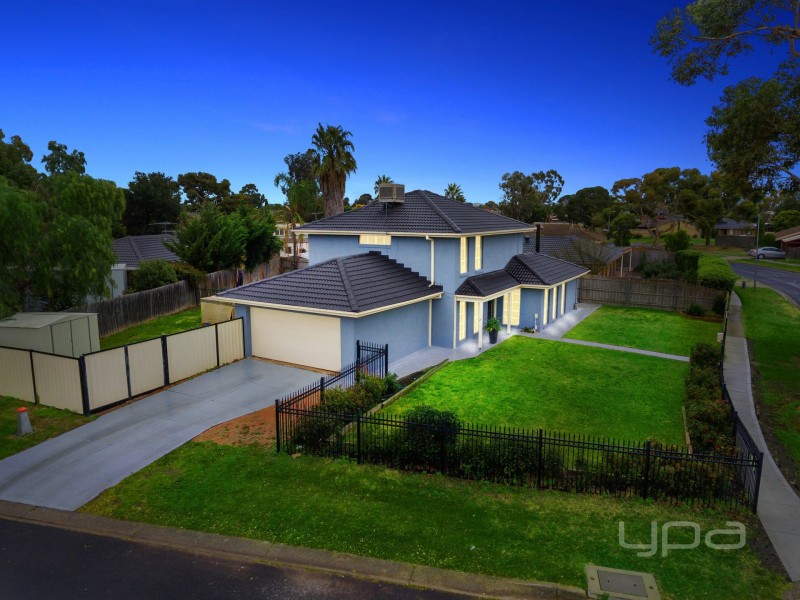 56 Chelmsford Way, Melton West VIC 3337