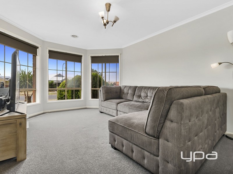 85 Westlake Drive, Melton West VIC 3337