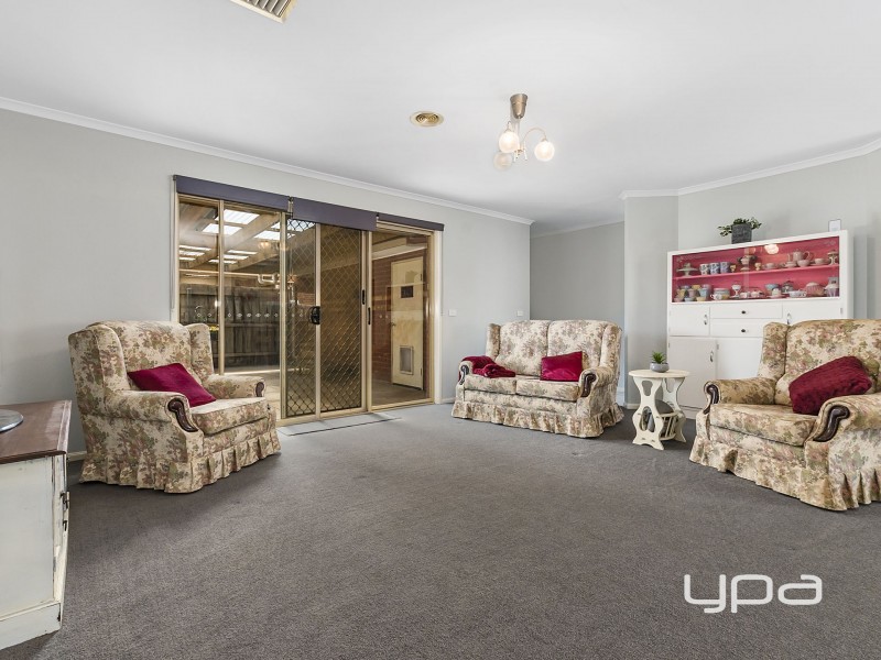 85 Westlake Drive, Melton West VIC 3337
