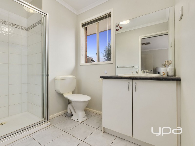 85 Westlake Drive, Melton West VIC 3337