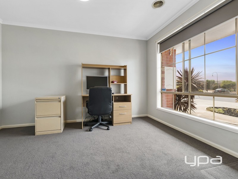 85 Westlake Drive, Melton West VIC 3337