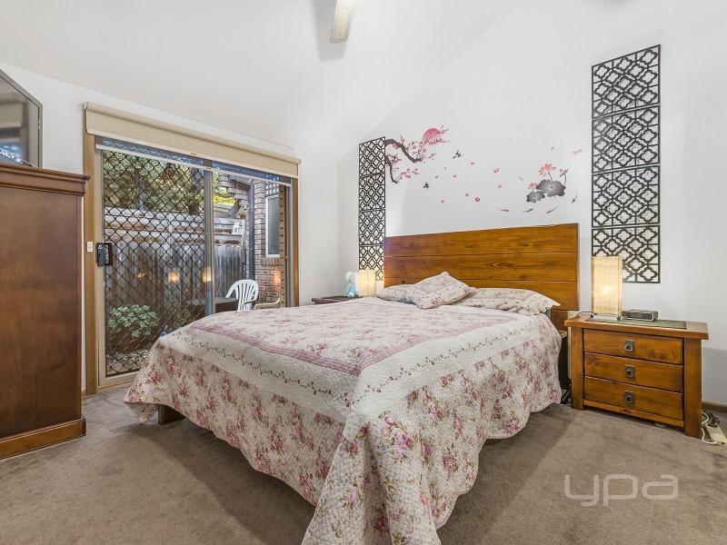 7 Silber Court, Melton West VIC 3337