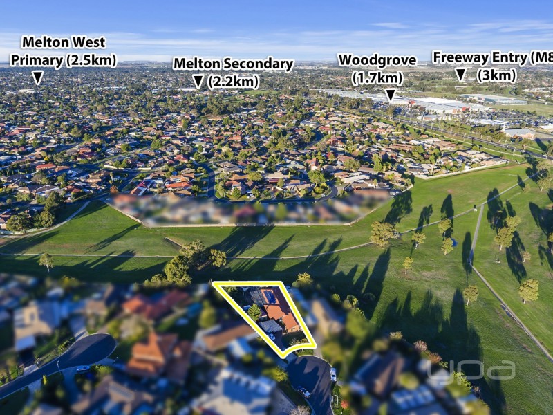 7 Silber Court, Melton West VIC 3337