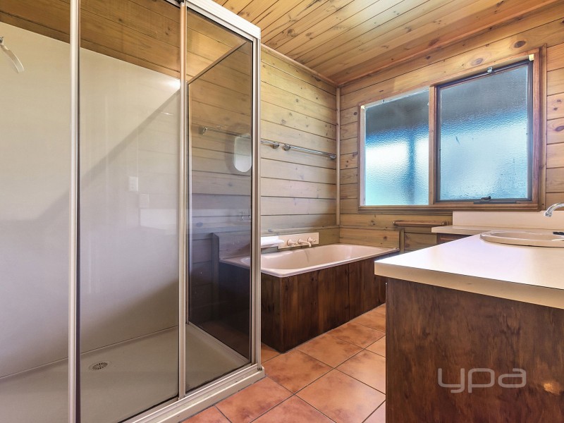 1377 Glenmore Road, Glenmore VIC 3340