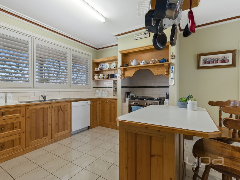 5 Hildegarde Court, Brookfield VIC 3338