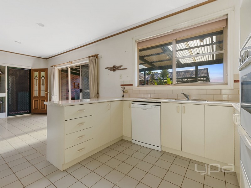 5 Hildegarde Court, Brookfield VIC 3338