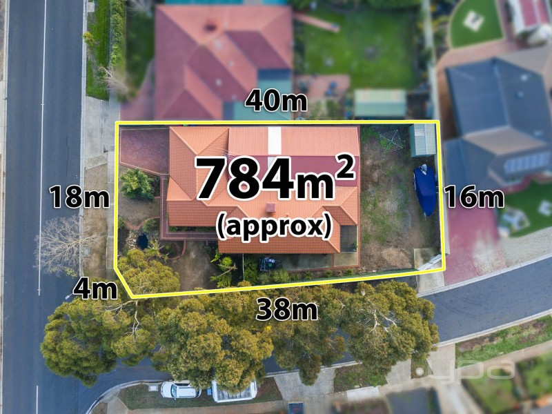 16 Lagarna Drive, Kurunjang VIC 3337