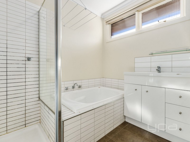 32 Scott Street, Melton VIC 3337