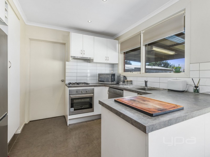 32 Scott Street, Melton VIC 3337