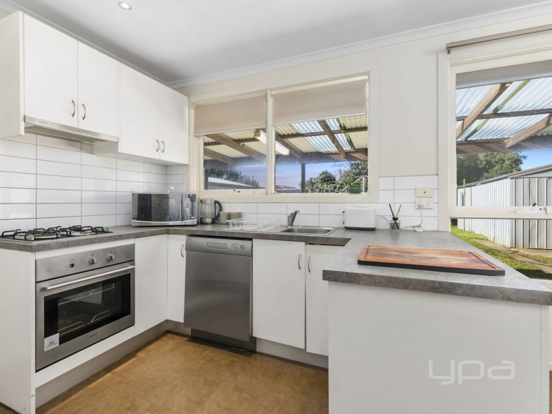 32 Scott Street, Melton VIC 3337