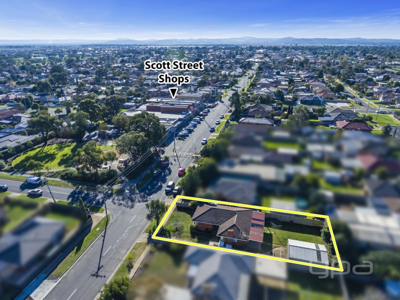 32 Scott Street, Melton VIC 3337
