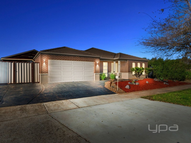 2 Karri Court, Brookfield VIC 3338