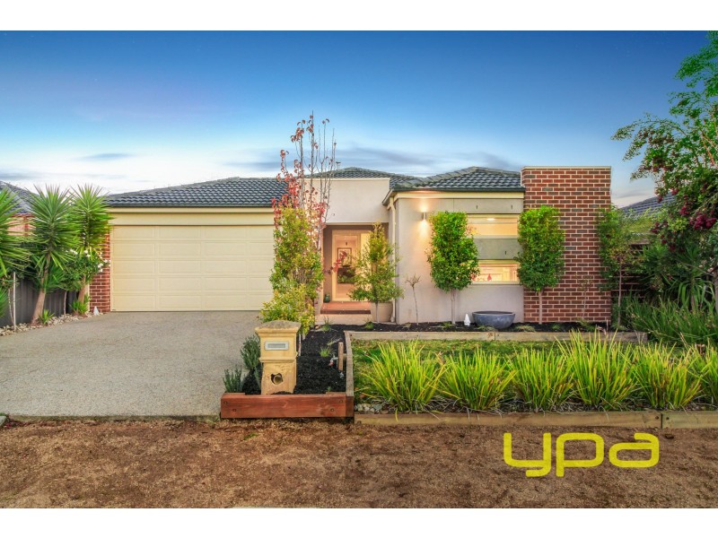 71 Lakewood Boulevard, Melton VIC 3337