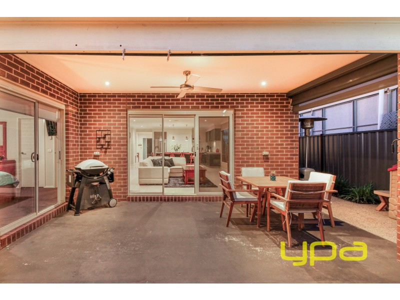71 Lakewood Boulevard, Melton VIC 3337